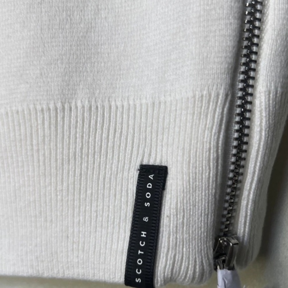 Scotch and Soda White and Black Half-Zip Pullover - Picture 4 of 7